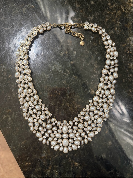 Jewelry - BaubleBar Kew collar necklace